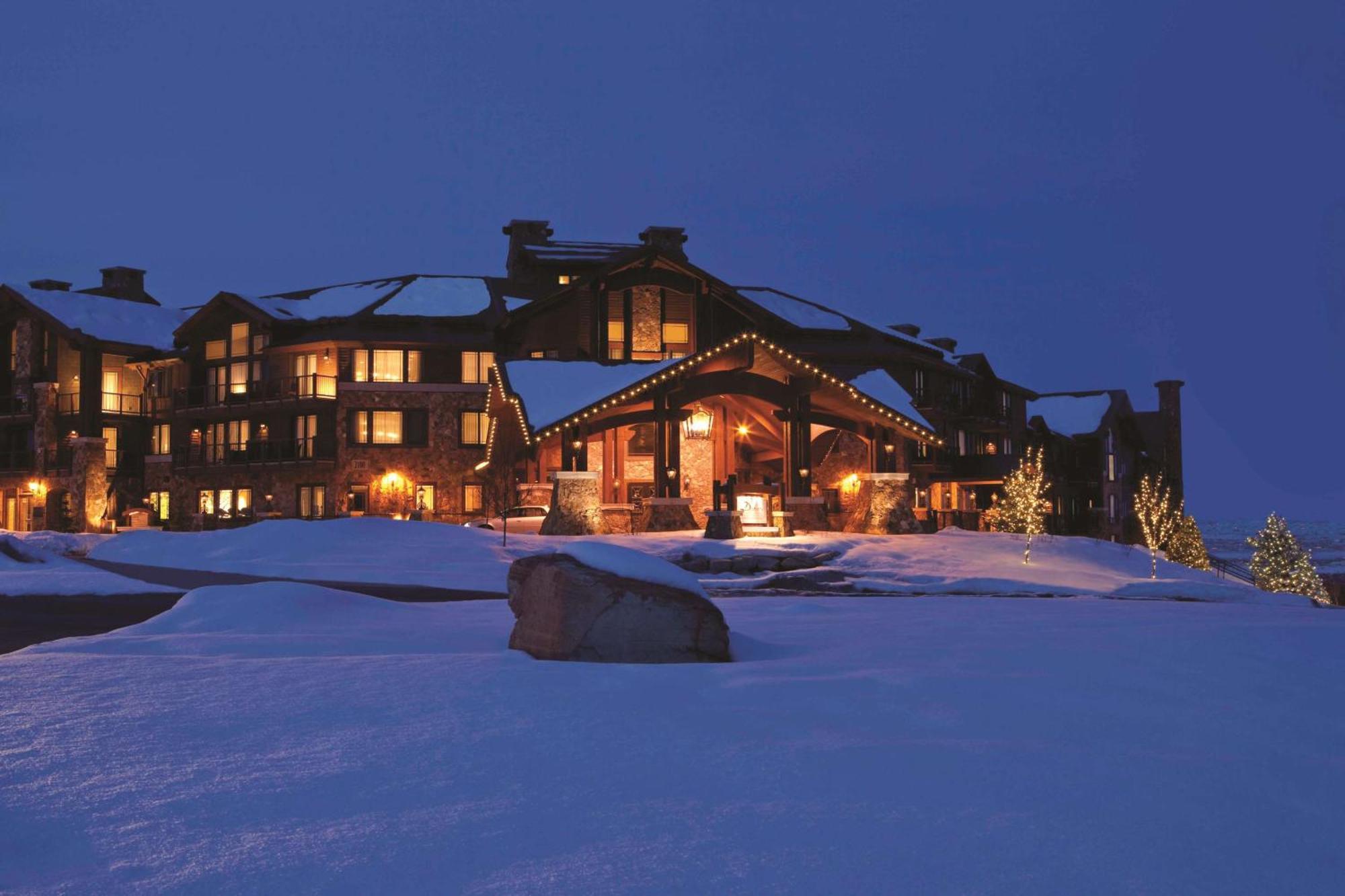 Waldorf Astoria Park City Hotel Exterior photo