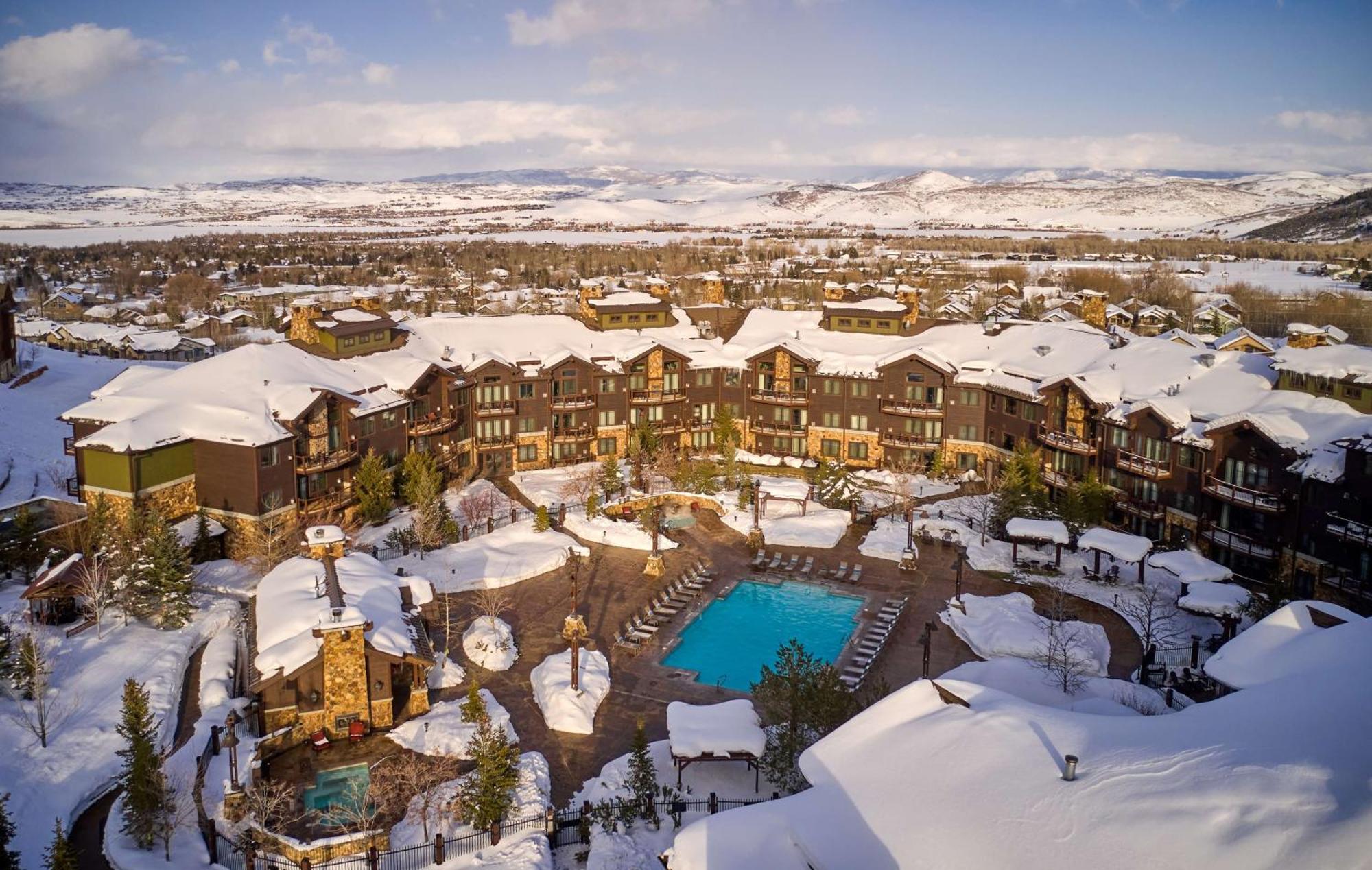 Waldorf Astoria Park City Hotel Exterior photo