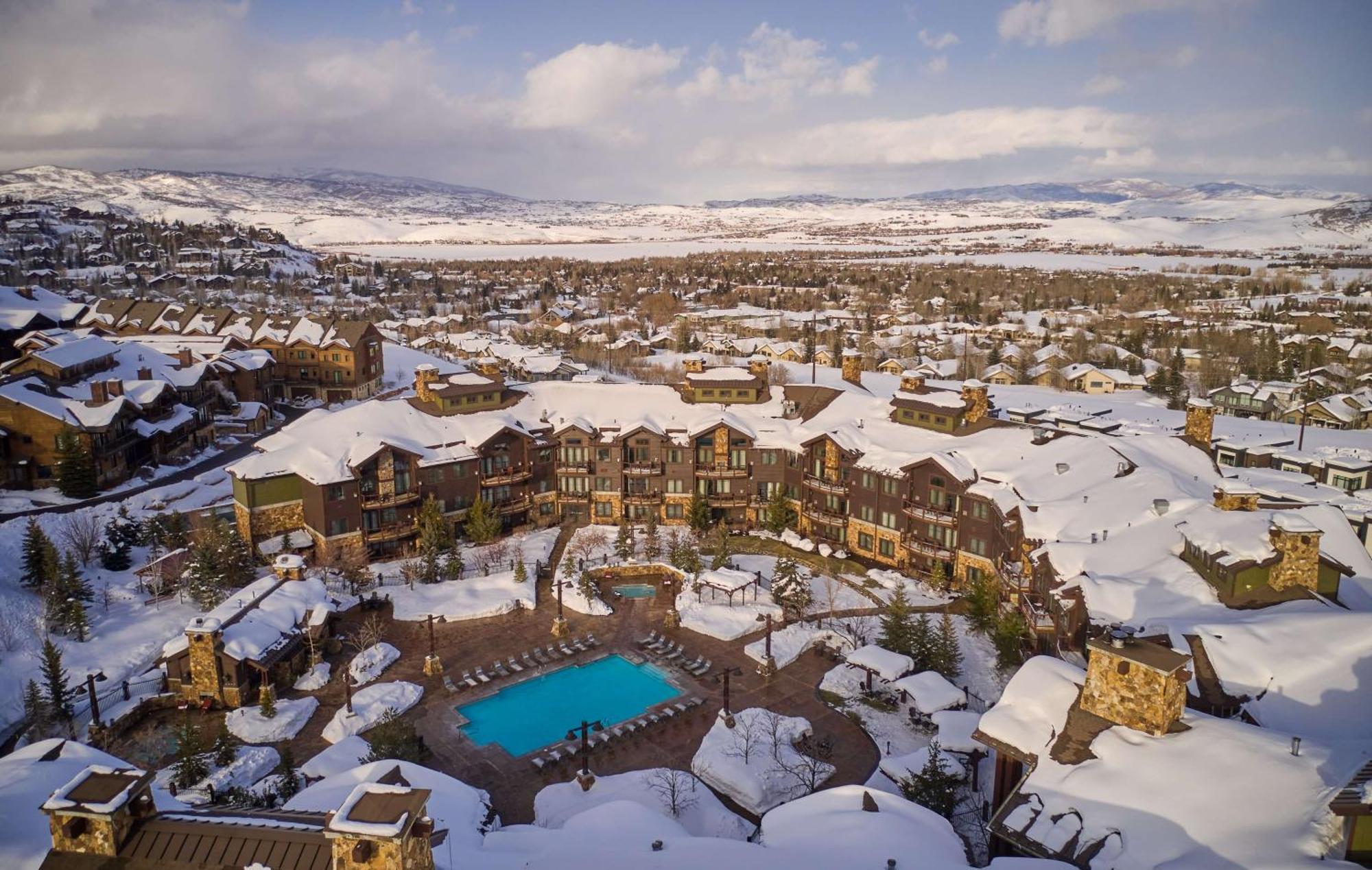 Waldorf Astoria Park City Hotel Exterior photo